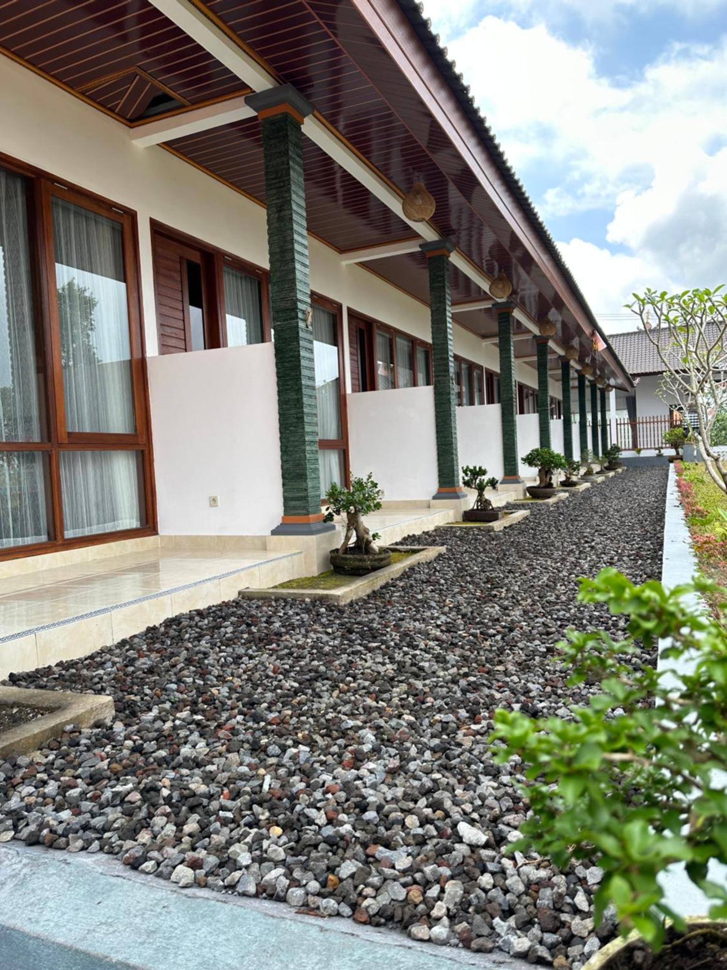 Bali Basuki Retreat Center Apartman Besakih Kültér fotó