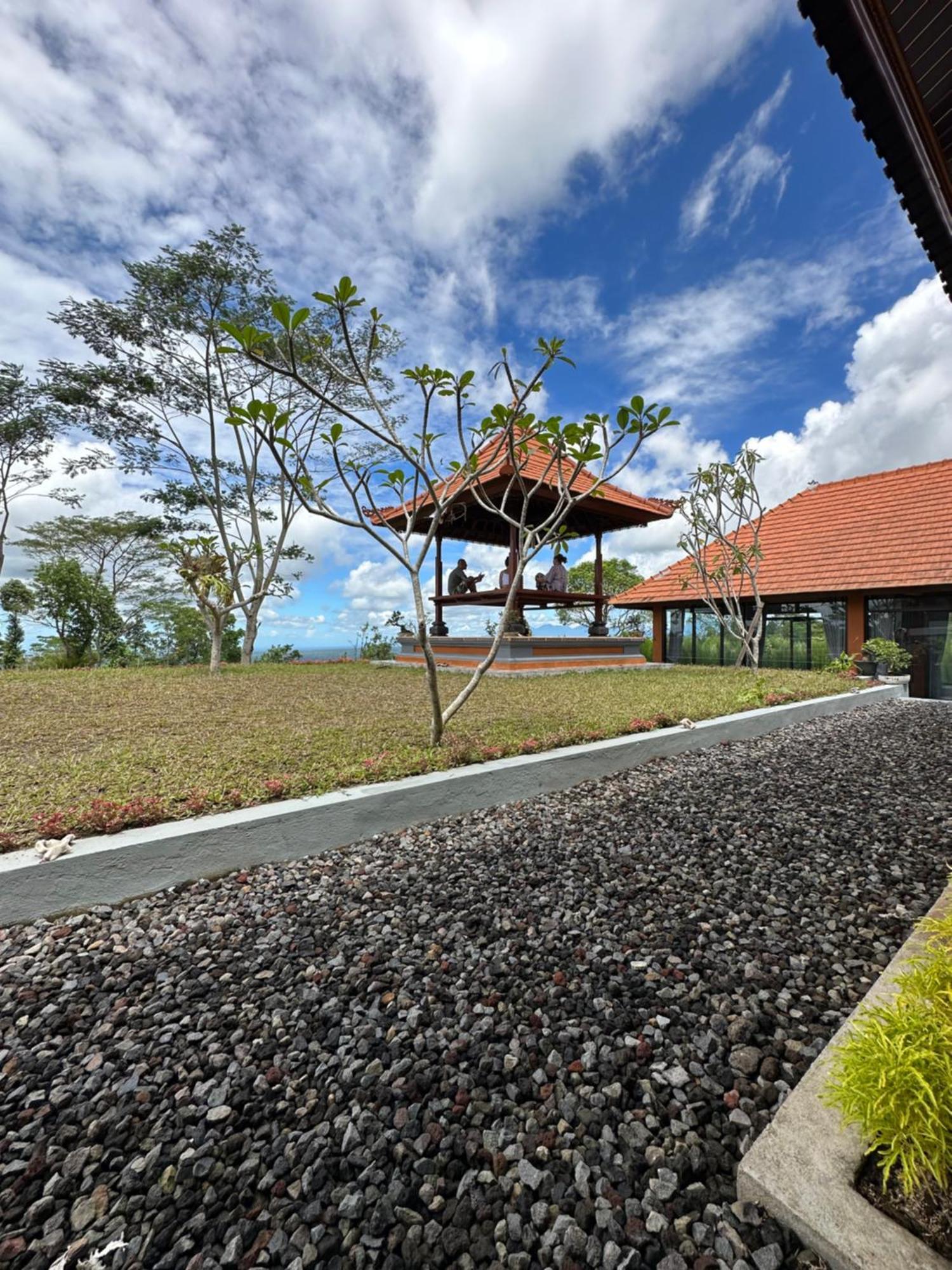 Bali Basuki Retreat Center Apartman Besakih Kültér fotó