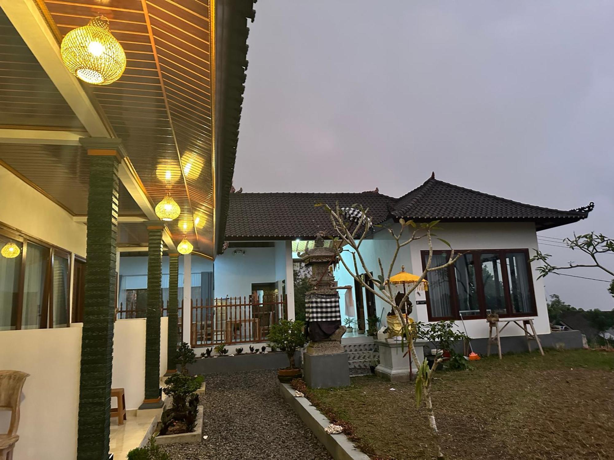 Bali Basuki Retreat Center Apartman Besakih Kültér fotó