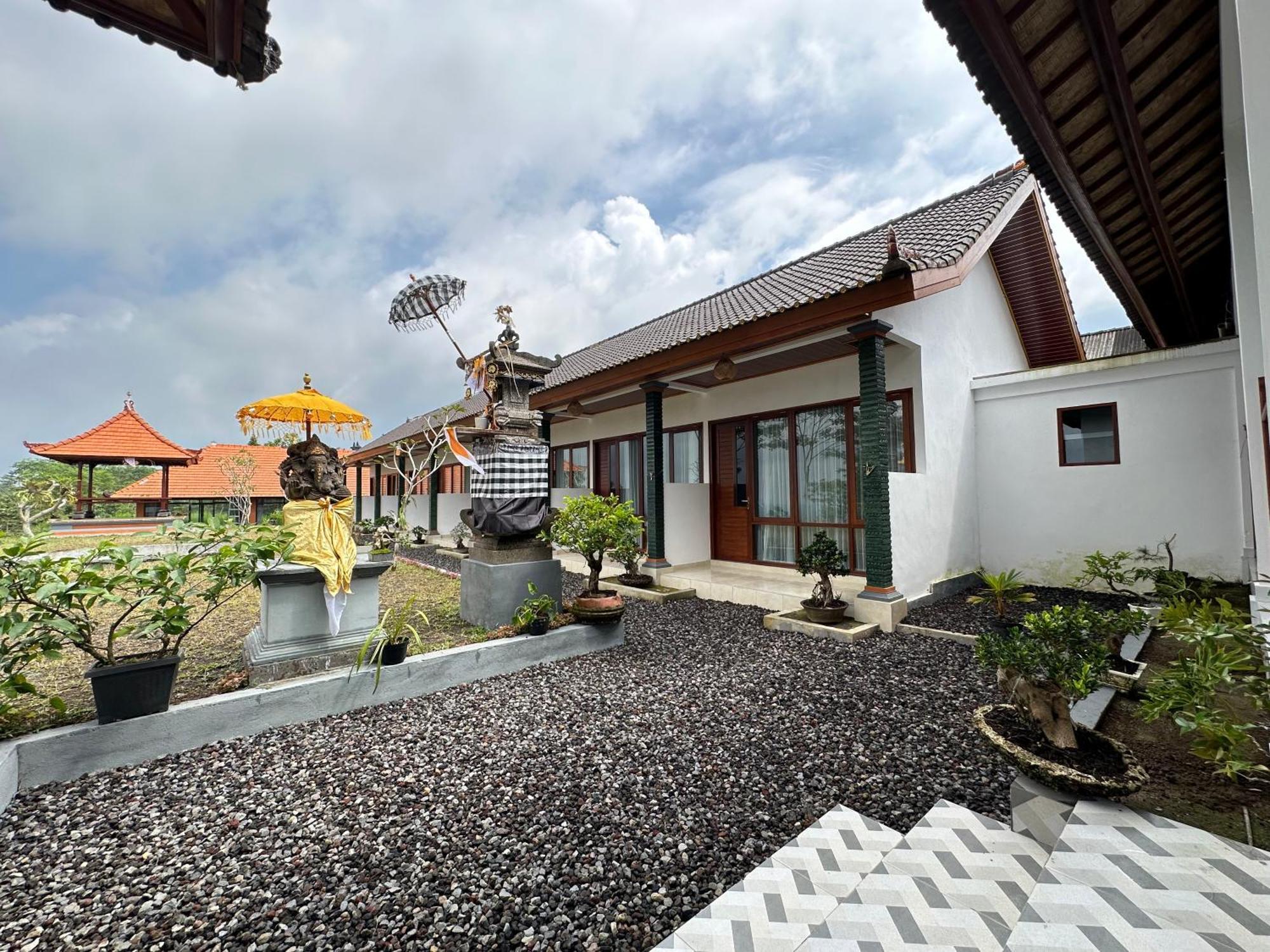 Bali Basuki Retreat Center Apartman Besakih Kültér fotó